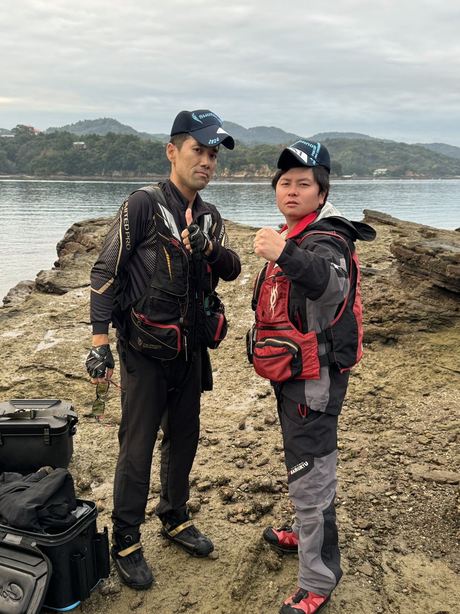 YBb3aVjlt5P4lfO's tweet image. なぜ天草まで来て💦