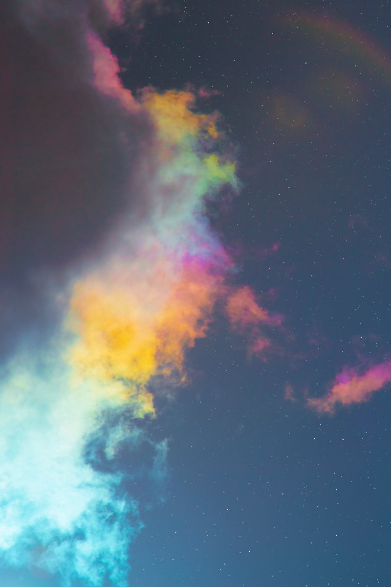 earthcurated's tweet photo. — iridescent skies ✨ https://t.co/Cb8yMTYe5z