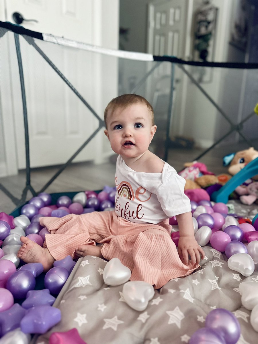 MrsFiGGiEs's tweet photo. Olivia is a whole year as of yesterday 🥹💕 https://t.co/j2QfryyzPt