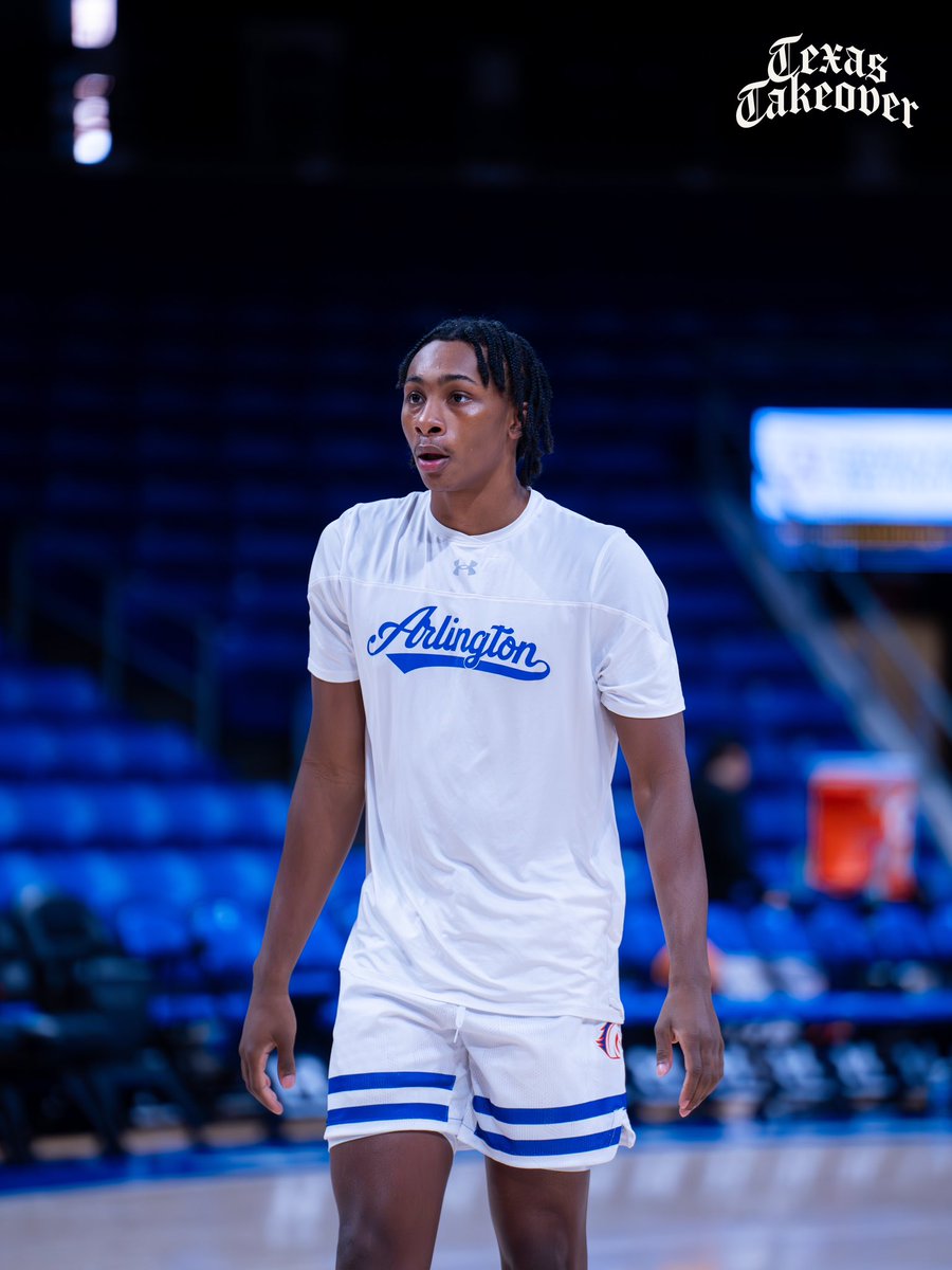 UTAMavsMBB's tweet photo. Almost time 👀 

#BuckEm 🐎 | #EmptyTheTank 🪫 https://t.co/3W01ByCF6X