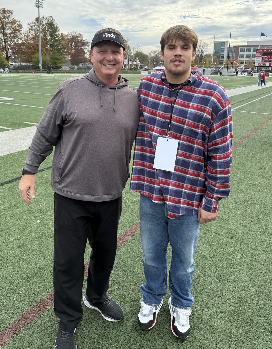 imandylewis's tweet photo. Thank you for the Gameday invite at Uindy!!!  Had a great time seeing the campus and also the facilities!  Can’t wait to get back again!
@BHSNFootball @IndyWeOutHere @PrepRedzoneIN @UIndyFB @KeeversChris @FBCoachEngle @JimGordillo https://t.co/4vRIbOT5nL