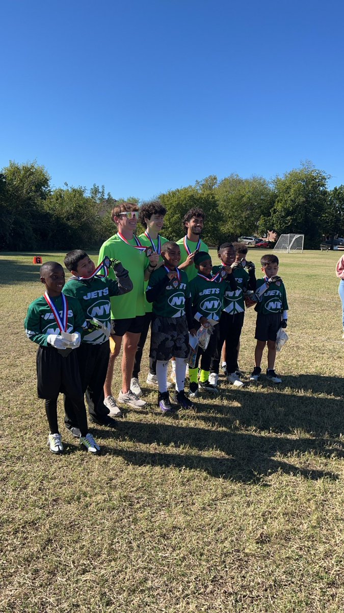 Lukeweaver__'s tweet photo. First time as a head coach for any team, was definitely a blessing to coach these great kids. Tough loss today losing in OT, but finished 2nd overall and made it to the championship! https://t.co/e16wn9bwCc