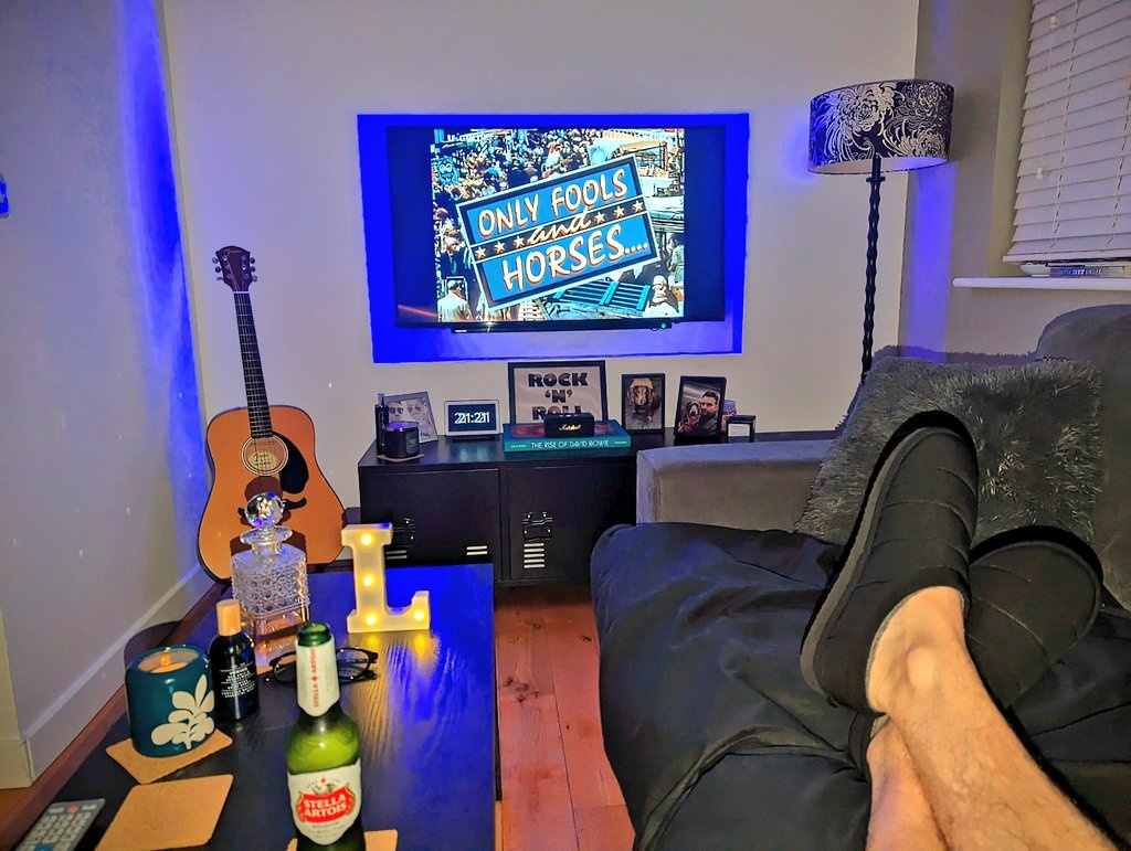 Leeirons's tweet photo. Cozy club 🤌🏼 https://t.co/lhy2296RmJ