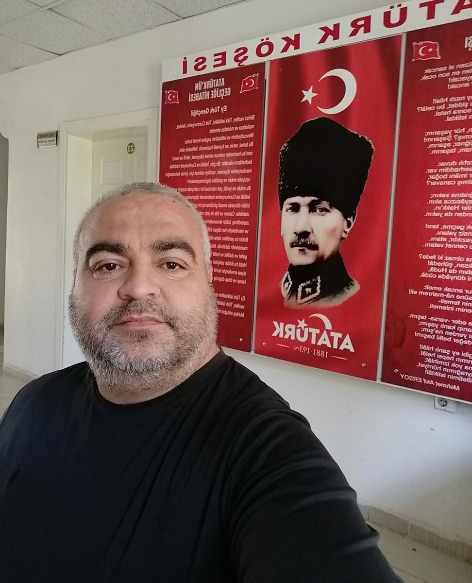 HalefAvc2's tweet photo. SAYGI SEVGİ VE ÖZLEMLE 🇹🇷🇹🇷🇹🇷 https://t.co/w0kg3NwORM