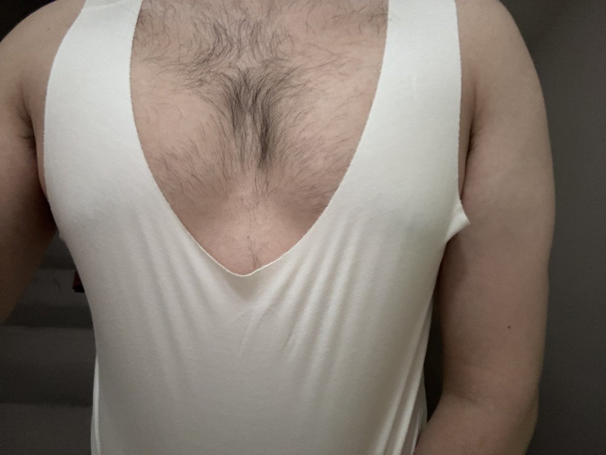 成功变🐻（练完胸之后真的显大）