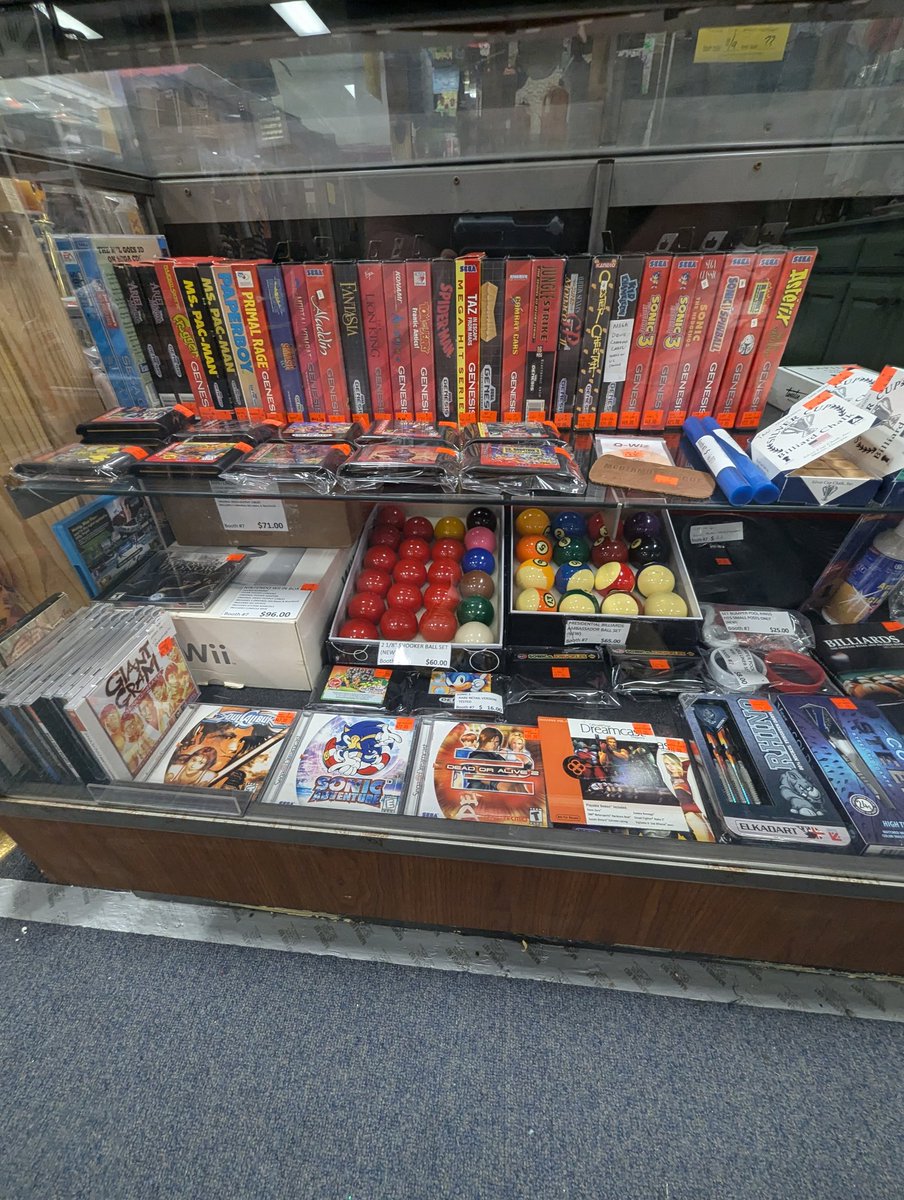 RazorbackHater's tweet photo. @RetroRickTV Hey Retro Rick, fan of the channel. Sure you have these but ran across this sega stuff in Texarkana. https://t.co/EtbMB1IaRW