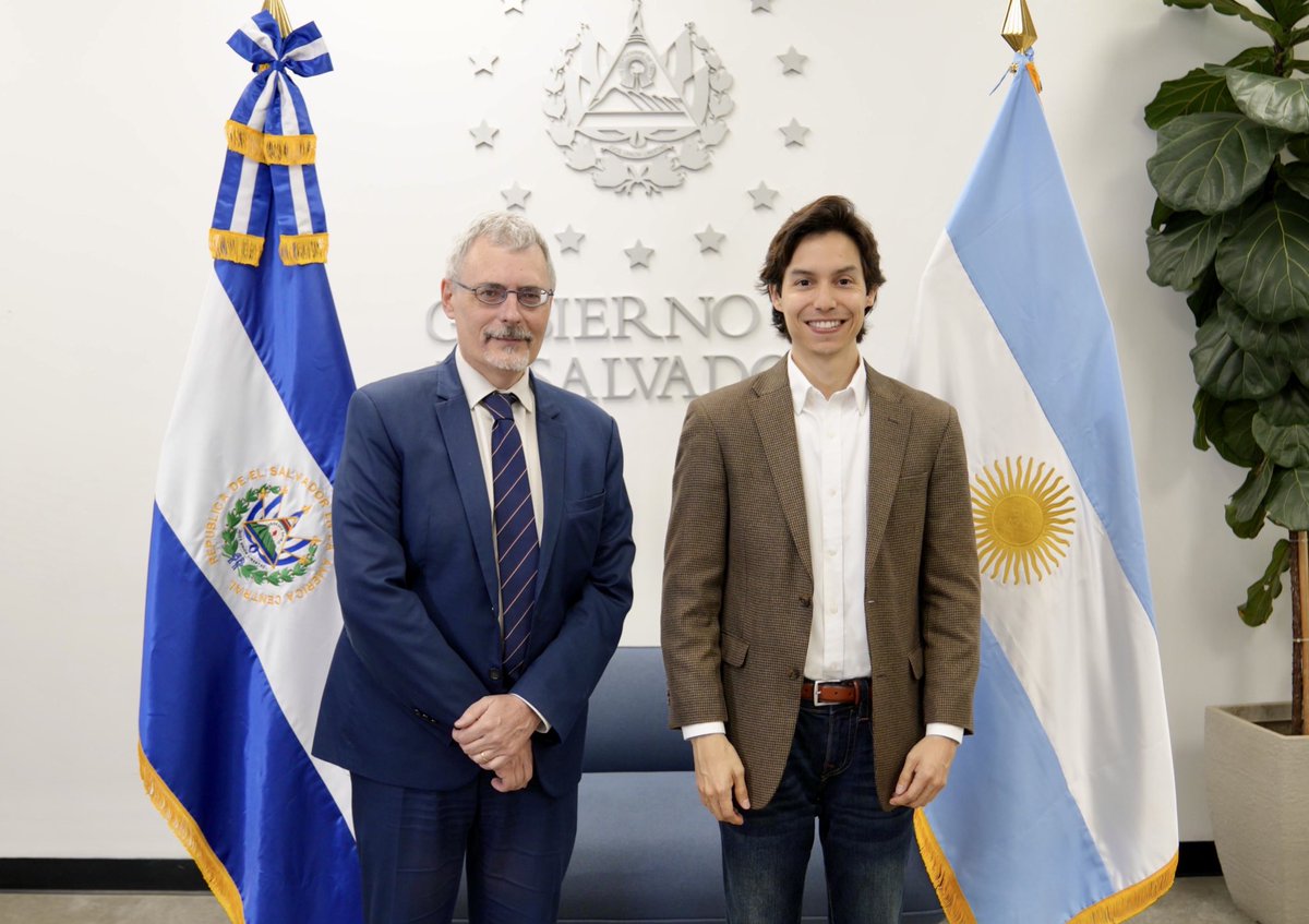 Seguimos fortaleciendo relaciones comerciales. 🇸🇻🤝🏻🇦🇷📈