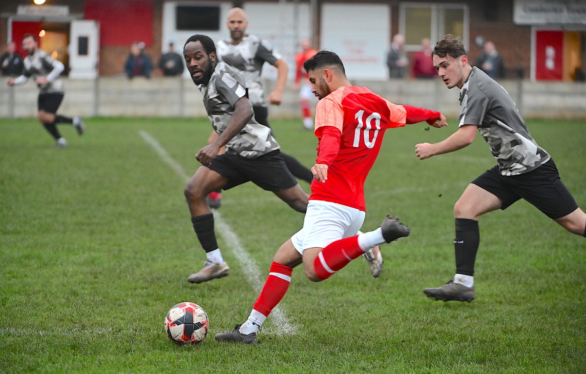 TheDial's tweet photo. Former @SouthamptonFC youth prospect @adamaziz_aa10 makes his debut for #TheDial in the 6-1 win over @BagshotFC (9 Nov) in the @SurreyPremierFL. https://t.co/fAeELjxwyO
