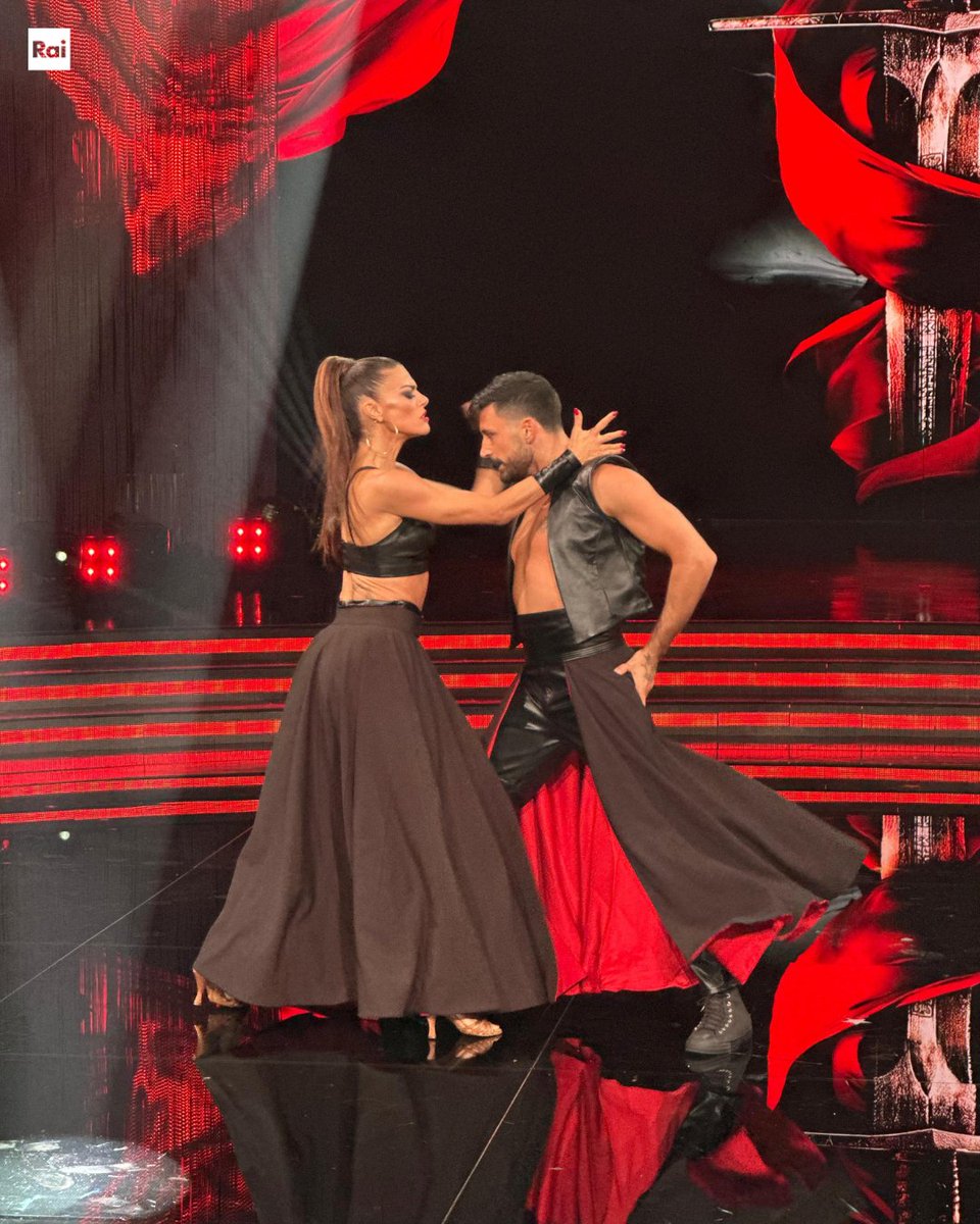 BallandoConLeStelle tweet media