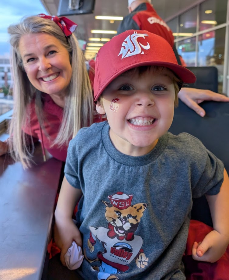 Valley_GMC's tweet image. THANK YOU to everyone who’s shared our Kicking Cancer video! 👕 Comment on this post for a chance to win a Vintage Butch T-shirt 💙💪 Check out Ron&apos;s grandson modeling one! And don’t forget to vote for Dean Janikowski + support the Heather Janikowski Foundation:…