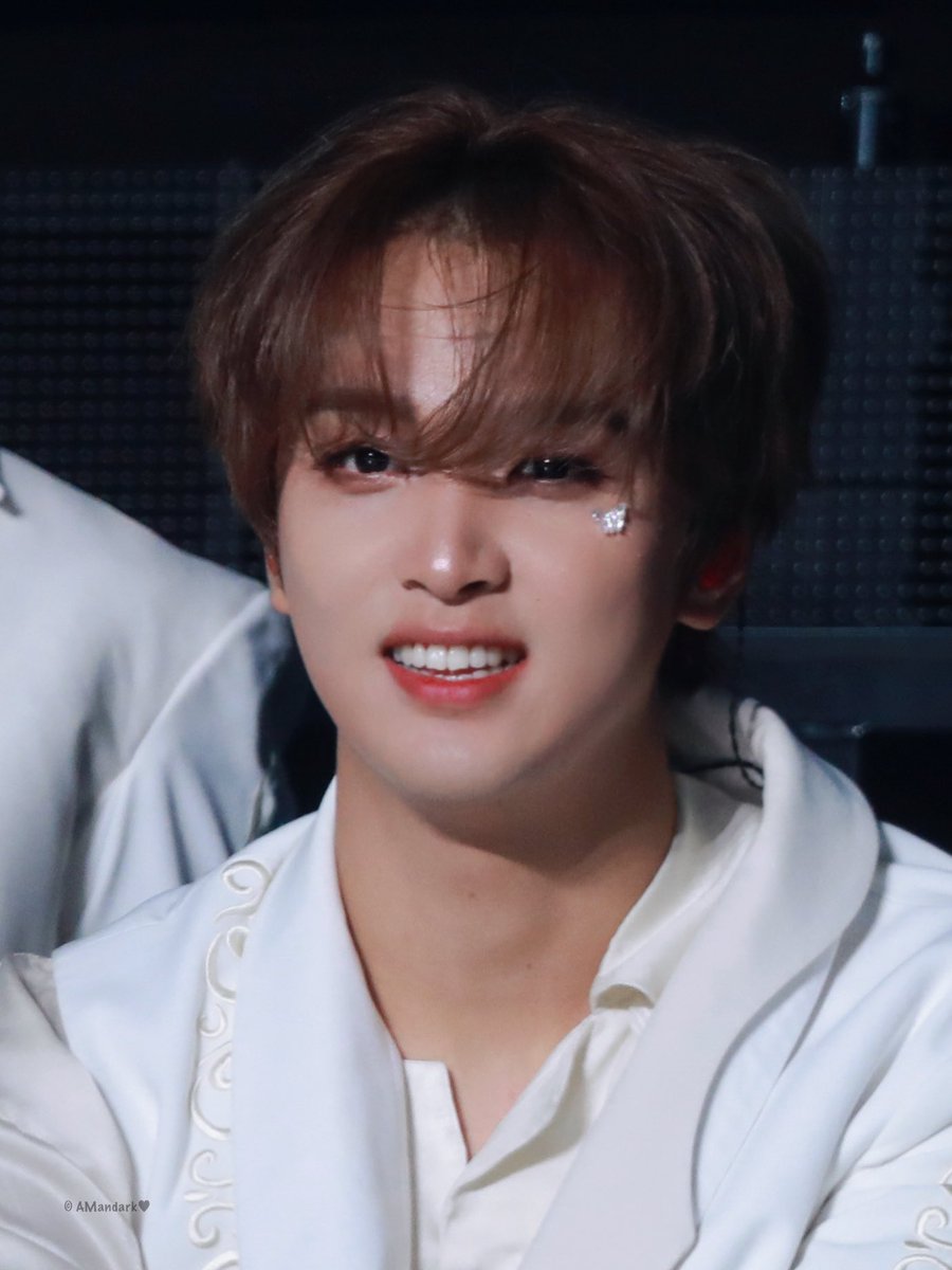 𝐀𝐌𝐚𝐧𝐝𝐚𝐫𝐤♥︎ tweet media