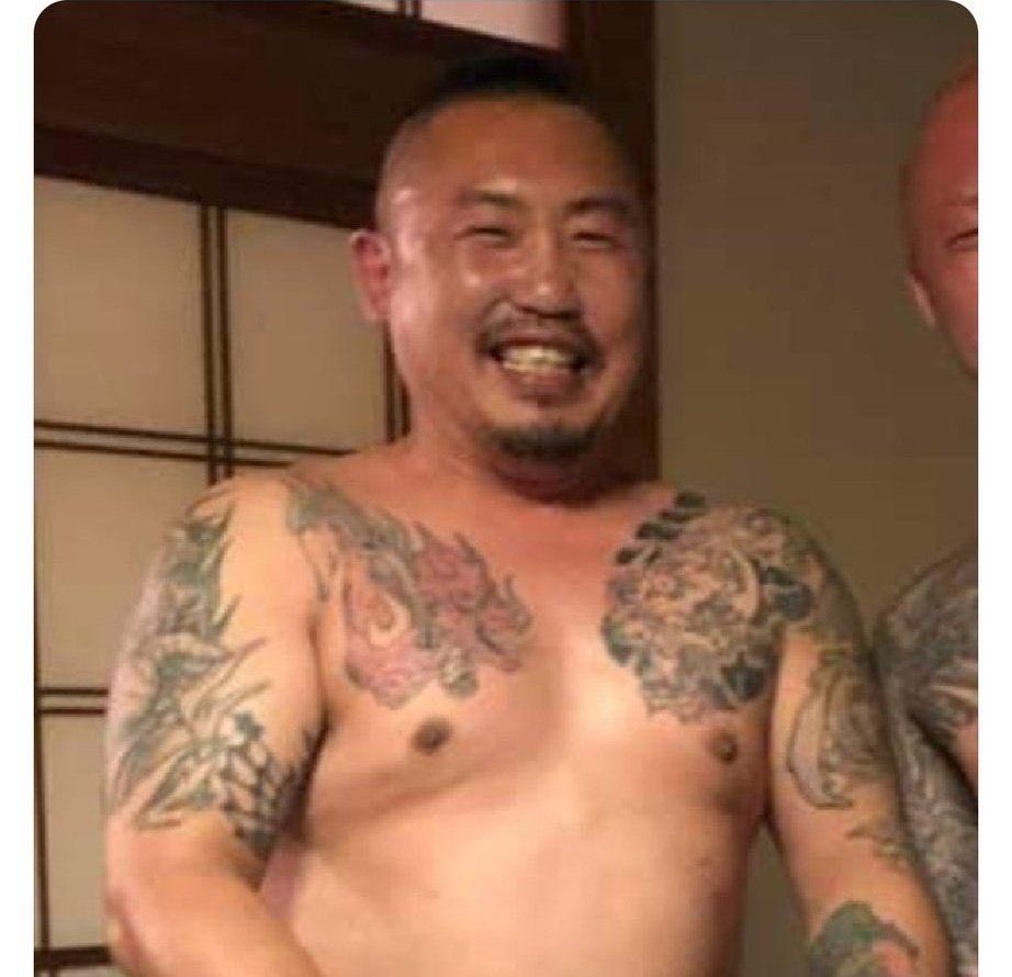 <a href="/aigare01/">藍染ガレソの悲報（兼業投資家</a> なんなのこれ？
誰なのコレ？