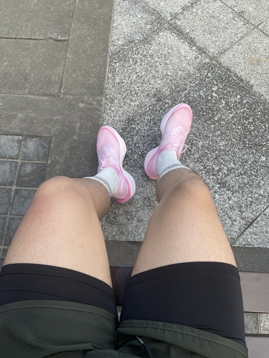 ctrlaltcpa's tweet image. YOLO run 21km done 🥹
proud of you sef