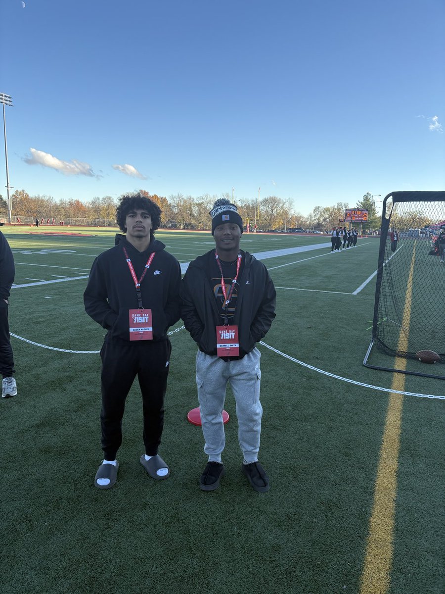 Grateful to take two great athletes and young men to William Jewell College, my alma mater today.  They had a great game day visit.#TheCardinalDirection.