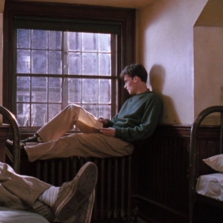 ethanhcwke's tweet image. his whole life was just pure pain fr because there’s no way that it was comfortable to sit there for the longer time