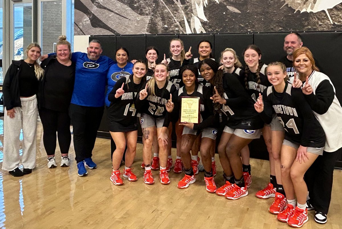 WHAT A GREAT DAY for Lady Eagle🏀Won the Conroe Tournament going 5-0 defeating an excellent SA Sotomayor team, 60-47, in the finals—so proud of our staff Zavala, Ramey, Wilson &amp; our players #EFND💙 #Going🏆TheGold🥇