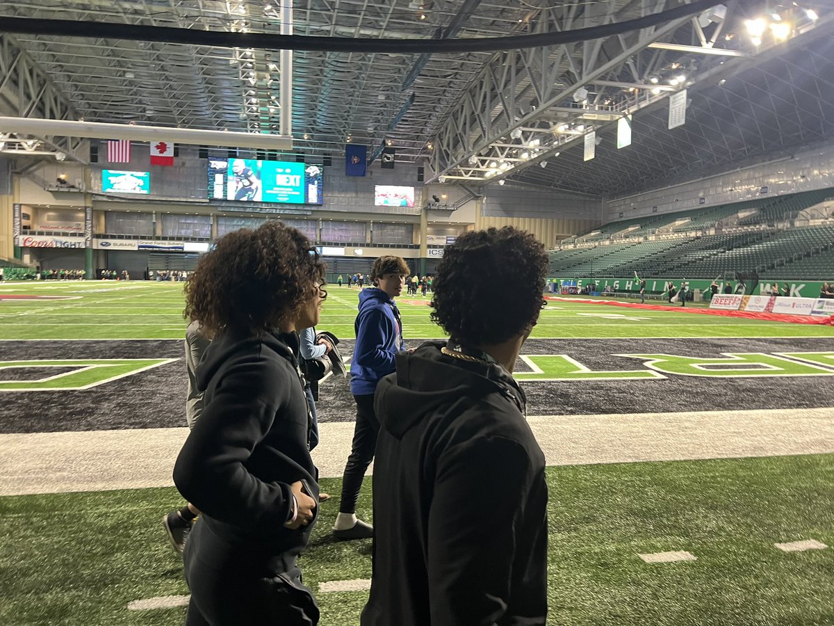 Justice moody (@justice8moody) on Twitter photo Thank you for the game day visit and hospitality <a href="/UNDfootball/">North Dakota Football</a> @Dkirkwood_UND <a href="/UNDFBRecruiting/">UND 🏈 Recruiting 🦅</a> <a href="/IsaacFruechte14/">Isaac Fruechte</a>
Hope to visit again soon!! Thank you for the game day visit and hospitality <a href="/UNDfootball/">North Dakota Football</a> @Dkirkwood_UND <a href="/UNDFBRecruiting/">UND 🏈 Recruiting 🦅</a> <a href="/IsaacFruechte14/">Isaac Fruechte</a>
Hope to visit again soon!!