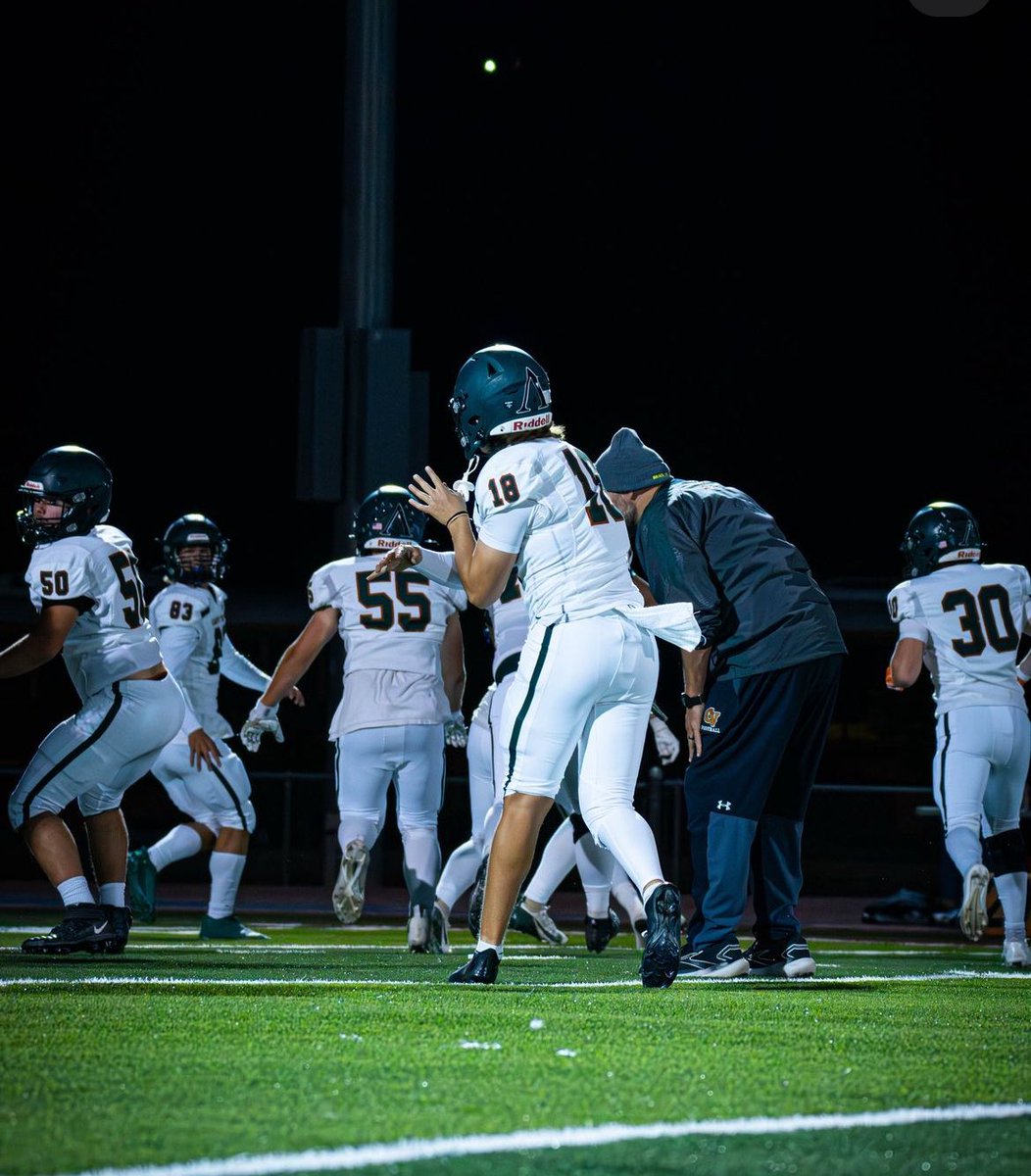 hudl.com/v/2Qj3Ri Only played 5 games so far due to transfer rules. Ready for playoffs! <a href="/azc_obert/">Richard Obert</a> <a href="/PrepRedzoneAZ/">Prep Redzone Arizona</a> <a href="/PeteKnow_/">PeteKnow</a> <a href="/BlairAngulo/">Blair Angulo</a> <a href="/BrandonHuffman/">Brandon Huffman</a> <a href="/JUSTCHILLY/">Just Chilly</a> <a href="/OCCoachCzosnyka/">Rob Czosnyka</a> @QBManuch <a href="/Tana_Vea/">Tana J. Vea</a>