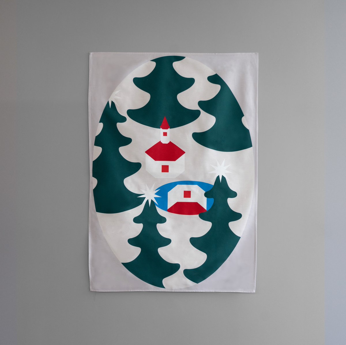 DBROS_info's tweet photo. NEW！クリスマスタペストリー CHRISTMAS IN THE FORESE🌳クリスマス気分が一気に盛り上がる大判のタペストリーが新登場です。シーズンが過ぎたら付属のコットンバック（W250×H310mm）に入れてコパクトに収納できます。Design：Eriko Kawakami　Size：約700��1000mm　Price：¥11,000 https://t.co/gixpwVED9T