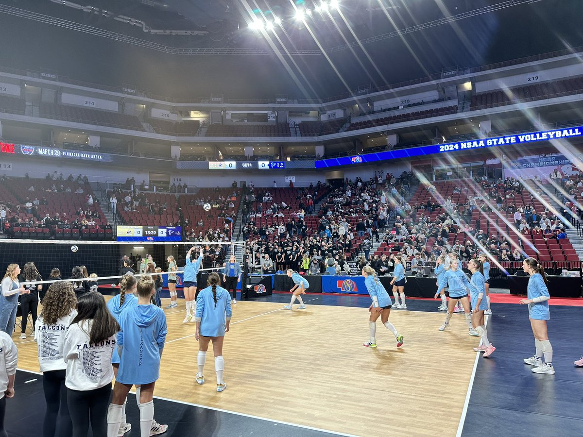 Freeman_Falcons's tweet image. 1️⃣0️⃣ minutes⏳out from some🏆State🏐action‼️

#WeAreFreeman🐦