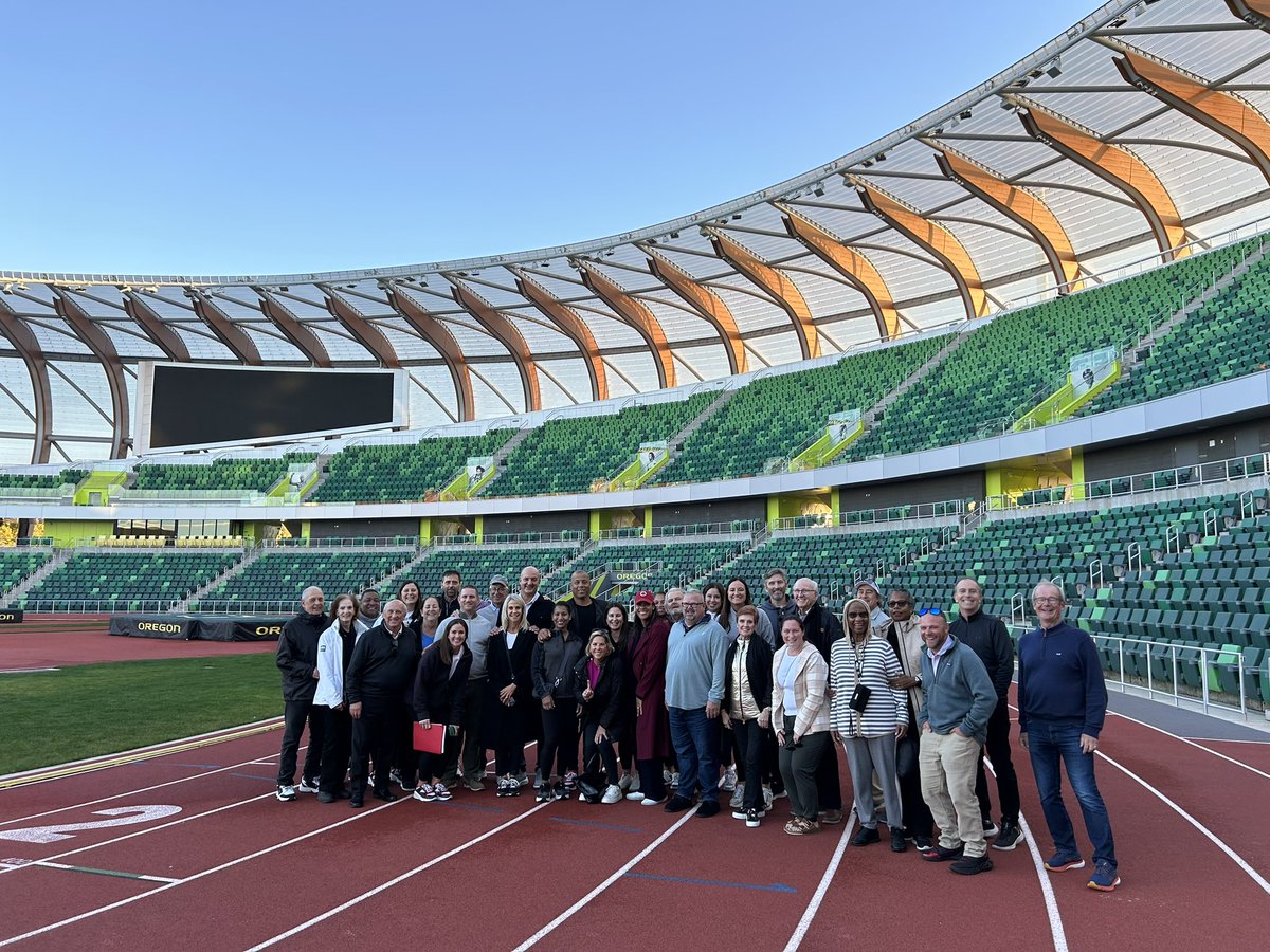 Damon Evans tweet media