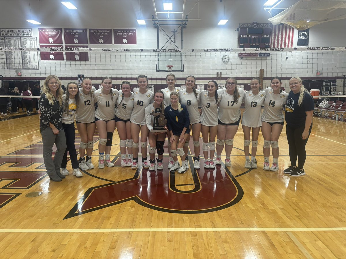 Congrats to Varsity Volleyball on their win over Gabriel Richard in the District Championship! Go Monarchs! 

Their next game takes place on Tuesday, November 12 in the Regional Semi-Final game at 7pm at Plymouth Christian Academy.