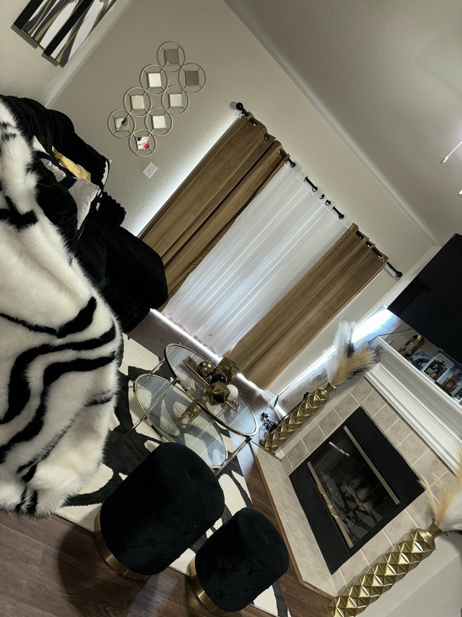 Xo_riah18 tweet media