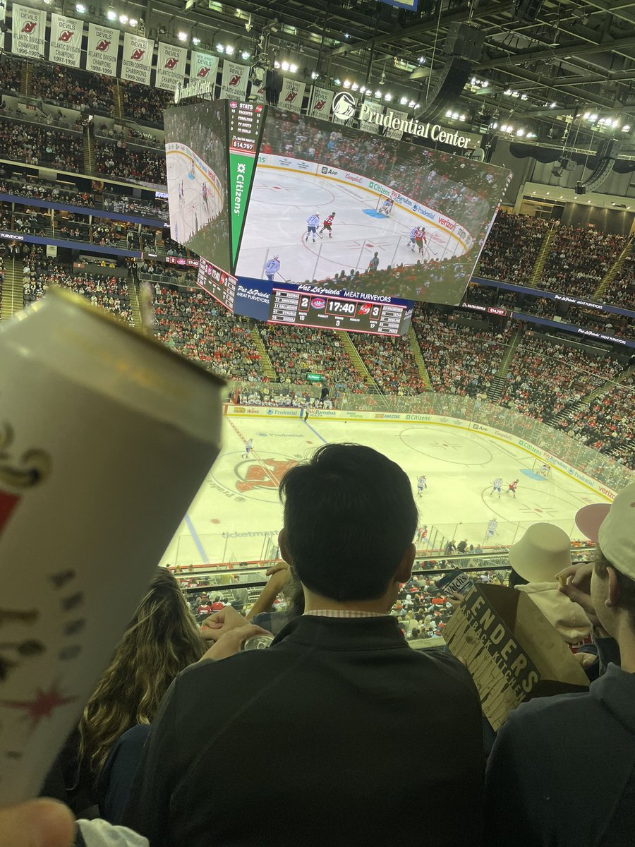 Efter 5-0 Buffalo efter 2 perioder mot NYR så känns valet att gå på Devils så jävla bra