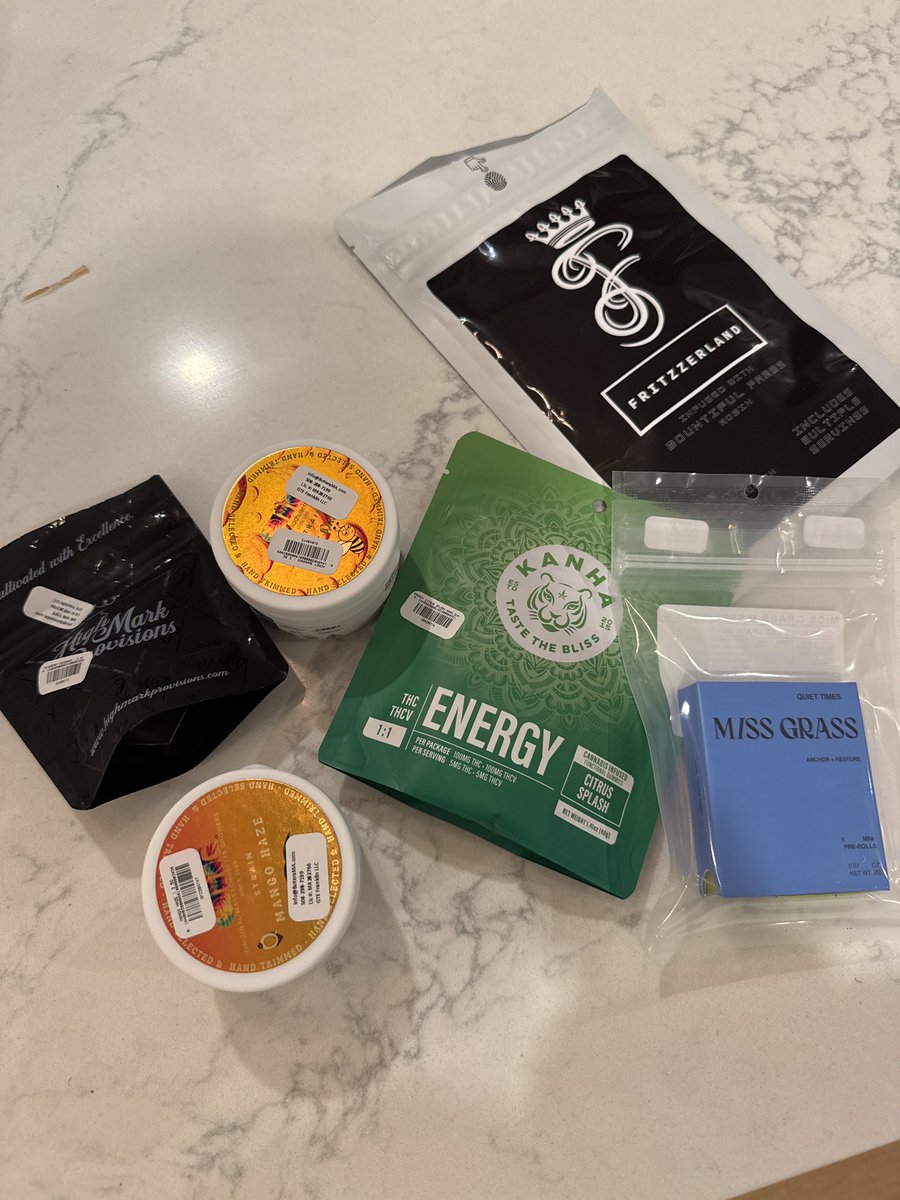 gardenmutha's tweet photo. Garden center haul 💫🥦✨ https://t.co/5TN52G6lwb