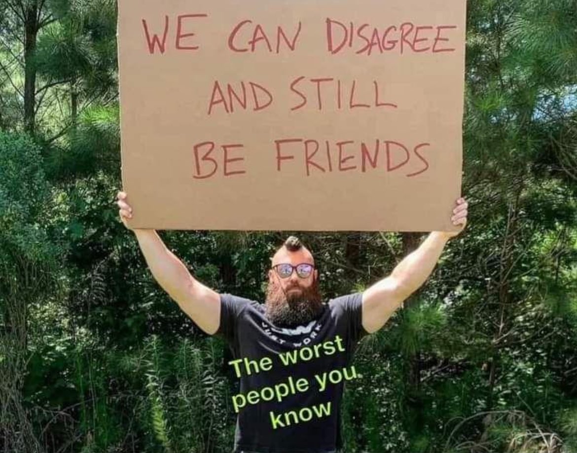 ubermudskipper's tweet image. “Hey, wanna come over for pizza? I promise I won’t bring up how I think the president-elect was chosen by Christ and how I’m looking forward to his first day in office when he dismantles all federal regulatory agencies and deports millions of people to maintain white hegemony!”