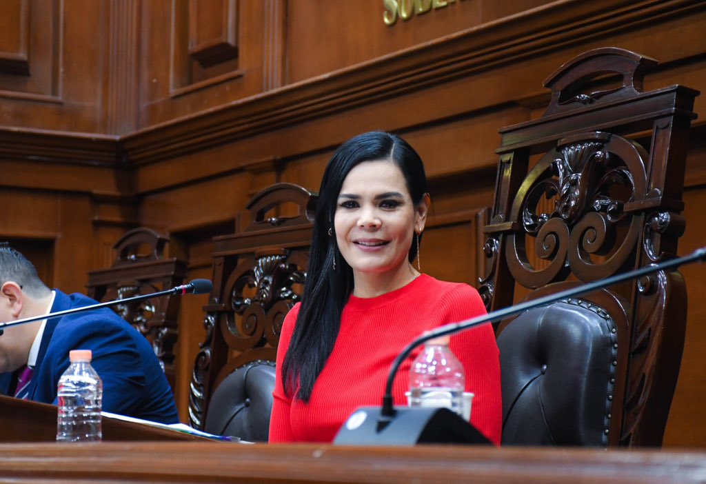 HCongresoAgs's tweet photo. El Congreso de Aguascalientes aprobó una reforma a su Constitución para que toda persona tenga el derecho garantizado a desarrollarse de manera plena y libre de violencia. 

#66Legislatura
#YaEsUnDerecho https://t.co/OAF0APFlkf