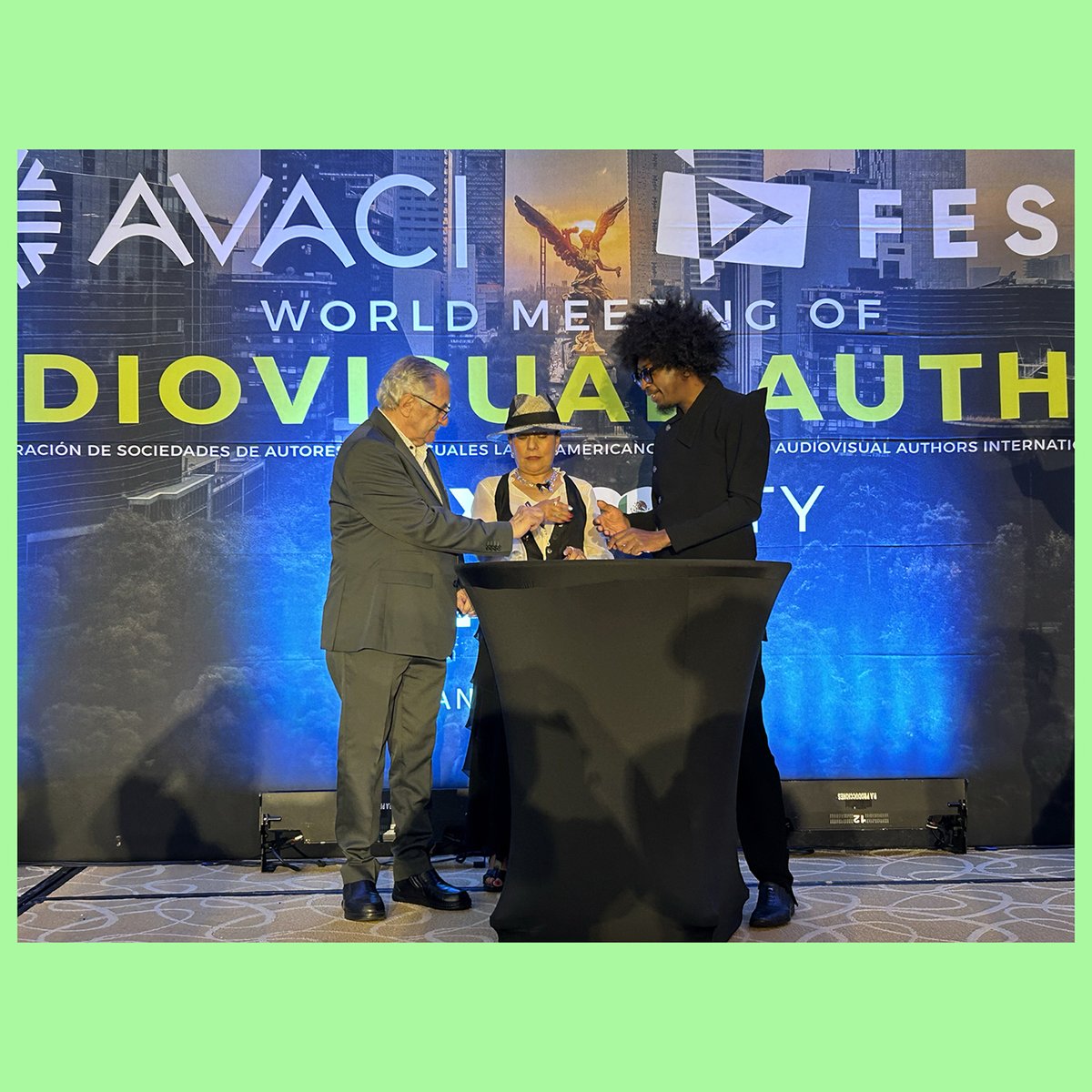 APASER_AFRICA's tweet photo. ✍️✍️✍️During the AVACI Annual Congress in Mexico City, APASER signed a reciprocity agreement with SOGEM Mexico. Special thanks to President Manuel Rodríguez Ajenjo and Lic. Gloria López 🇲🇽 🇲🇽 🇲🇽 https://t.co/jXhQBbJVud