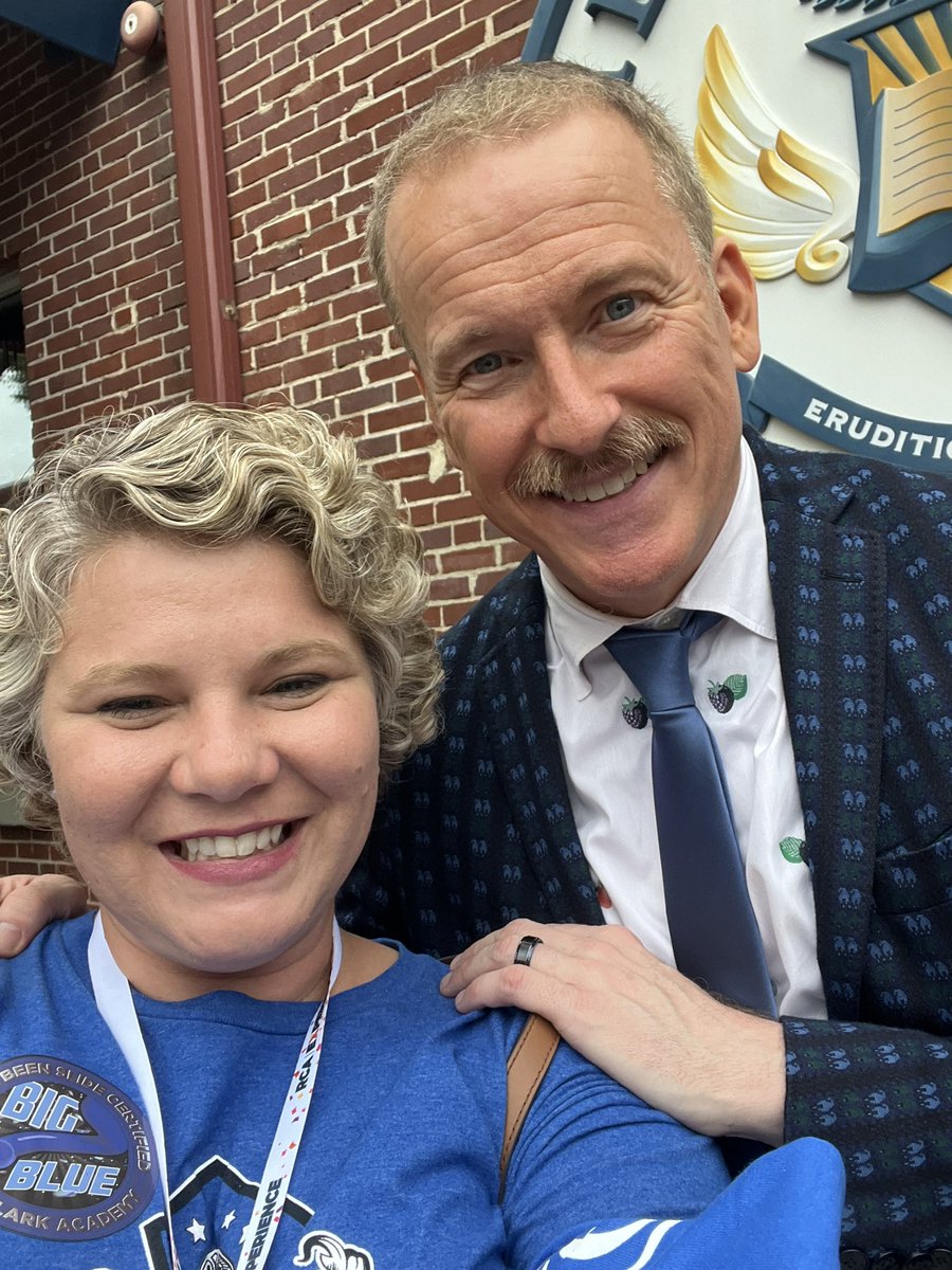 Diana Perez Tobin tweet media