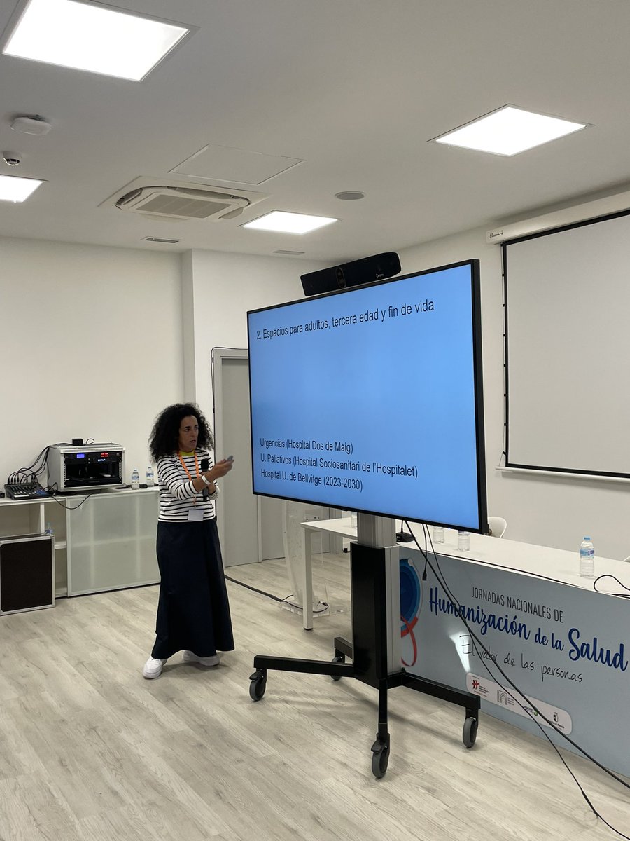 Gracias a la organización por invitarnos a compartir nuestra mirada sobre humanización y diseño de servicios en las XXIX Jornadas Nacionales de Humanización. Fue un placer hablar sobre cómo aterrizamos estos conceptos en nuestras organizaciones. ¡Un honor contribuir al cambio!