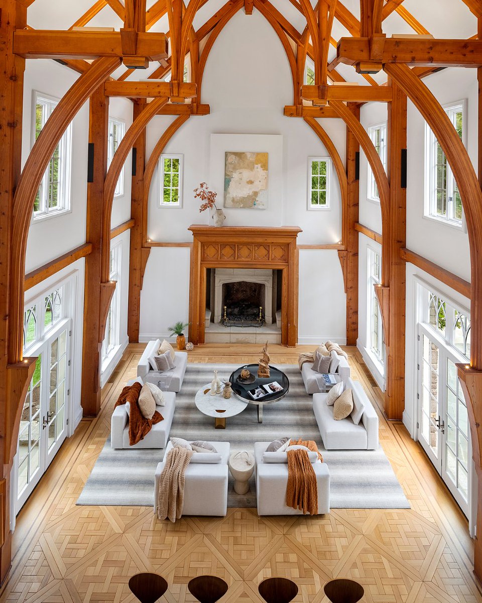 RyanSerhant's tweet photo. Expanding @Serhant_  into Connecticut has been a dream, and I was always told the estates out here truly stand out. 119 Proprietors Crossing is no exception – every detail feels like a discovery, and every room is unforgettable. https://t.co/uZeyoCg7ar