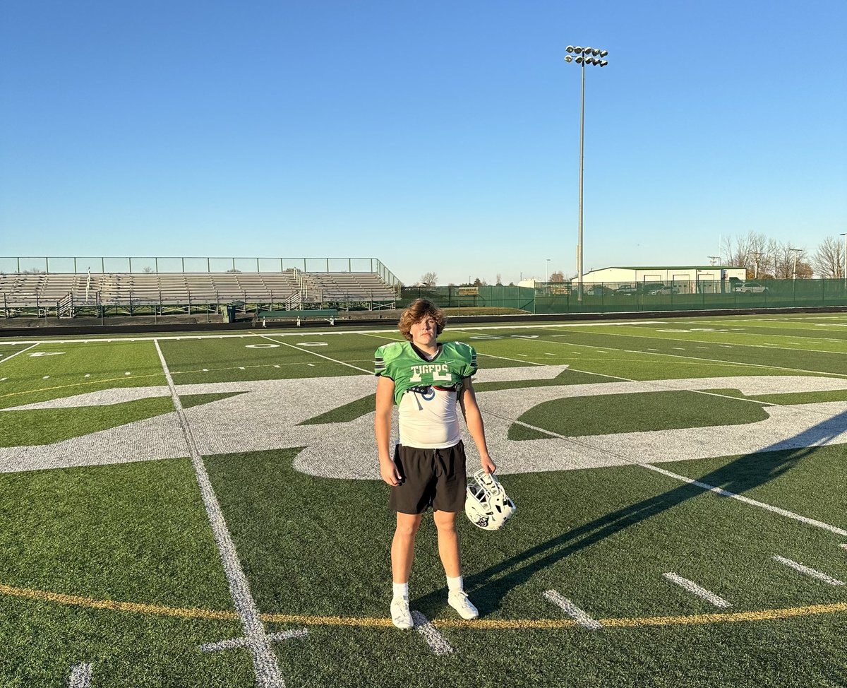 Dallas Clarke- hammer of the week 🔨, 6 tackles, 2 TFLs and 2 sacks. Come to Fairland Friday night for the Sectional Championship vs Lapel!