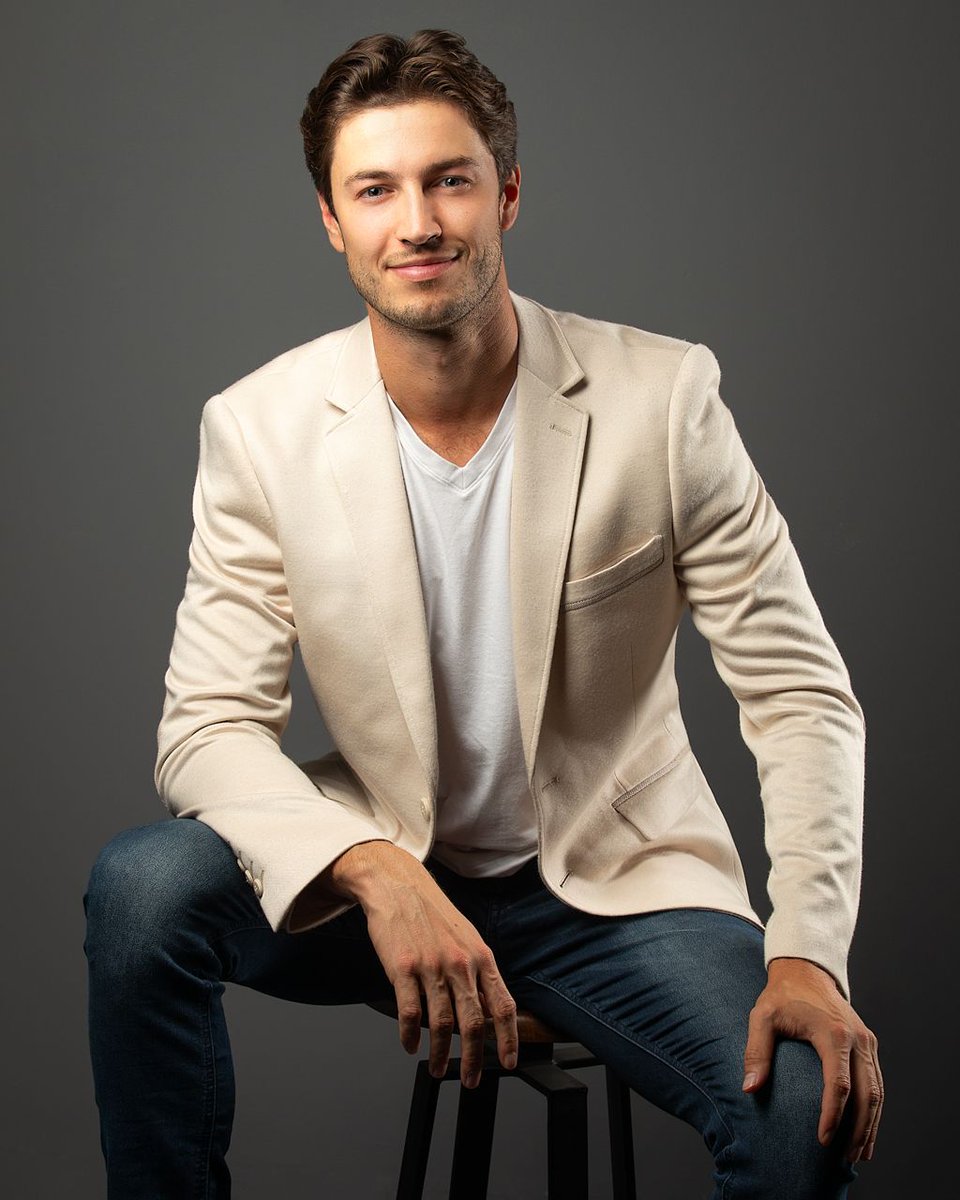CondosCorner's tweet photo. Hey everyone! I’m Daulton Read, and I’m excited to share a bit about my journey with you. This past August, I officially launched Read Property Management, a venture I’m truly passionate about. My goal? To bring a fresh, hands-on approach to condominium management. https://t.co/y6E2Vww7Gs