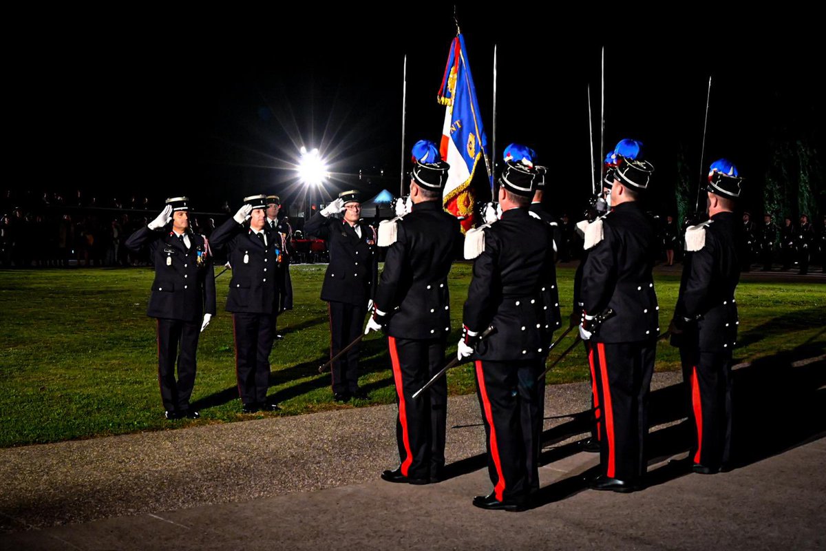 Soirée de baptême de promotion à l’<a href="/ENSOSP/">Ensosp</a> : la promotion « médecin-colonel Charles Prim » en hommage au précurseur de la médecine d’urgence.

Un instant solennel qui permet de célébrer la fin de formation initiale d’infirmiers, pharmaciens et médecins professionnels.

Bravo pour