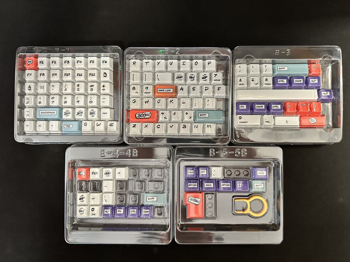 WESslayzGG's tweet photo. Another absolute banger from @Glorious!

GPBT Comic Boom 💥 limited edition keycaps!

129 cherry profile keycaps featuring a classic comic book themed color-way. 

Also a matching desktop wallpaper!

Learn more: https://t.co/5djduternA https://t.co/JkFYcySYi6
