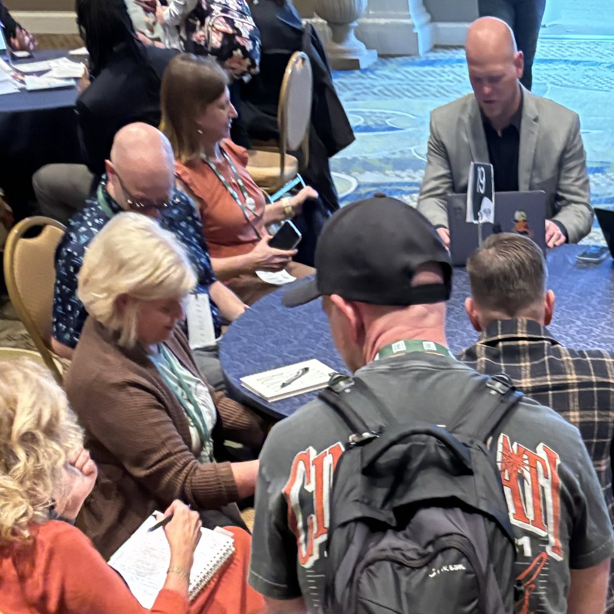 AMLE's tweet photo. One variation of our more than 600 sessions offered at the AMLE Annual Conference is Speed Learning. ⏱️
Comment below on topics you learned about today. 💬
#amle24 #middleleveleducator #professionaldevelopment #teacherlife #middleschoolstrong https://t.co/3z7tQVh7oz