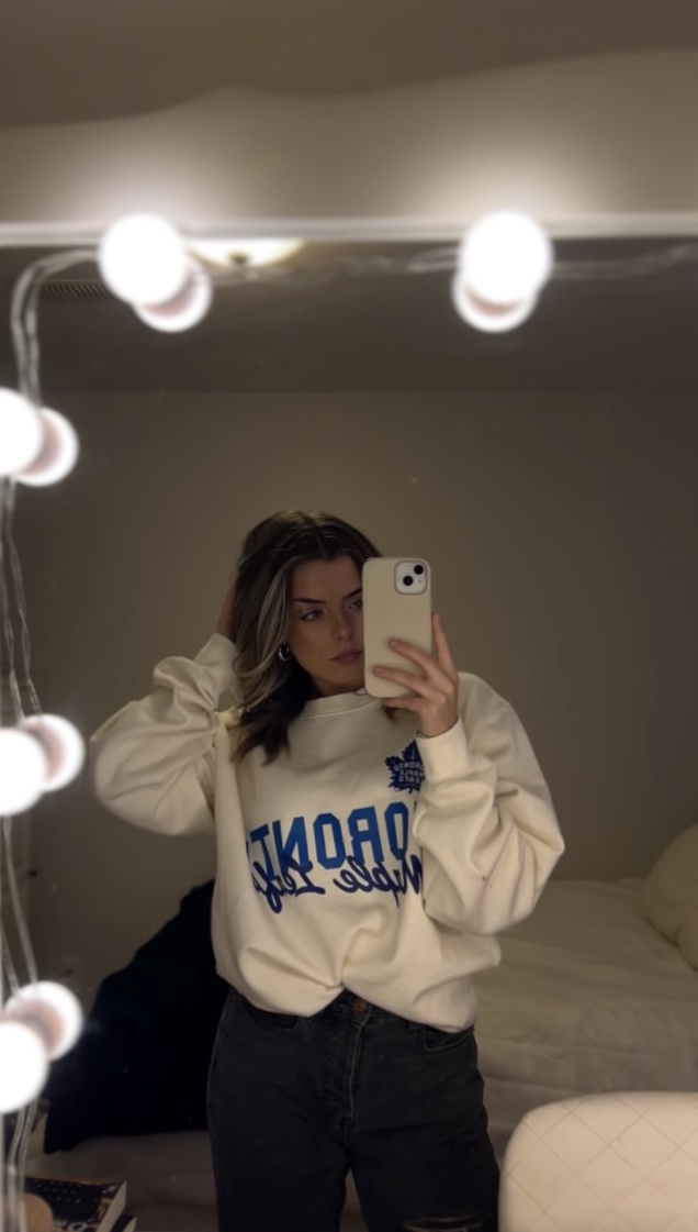 ShopRSApparel's tweet photo. RSA FAM! Tag us in your gear 💙
*limited stock remaining for @MapleLeafs x @peacecollectiv3: https://t.co/Taj7UcImSv
#LeafsForever #peacecollective https://t.co/eUEiVesilm