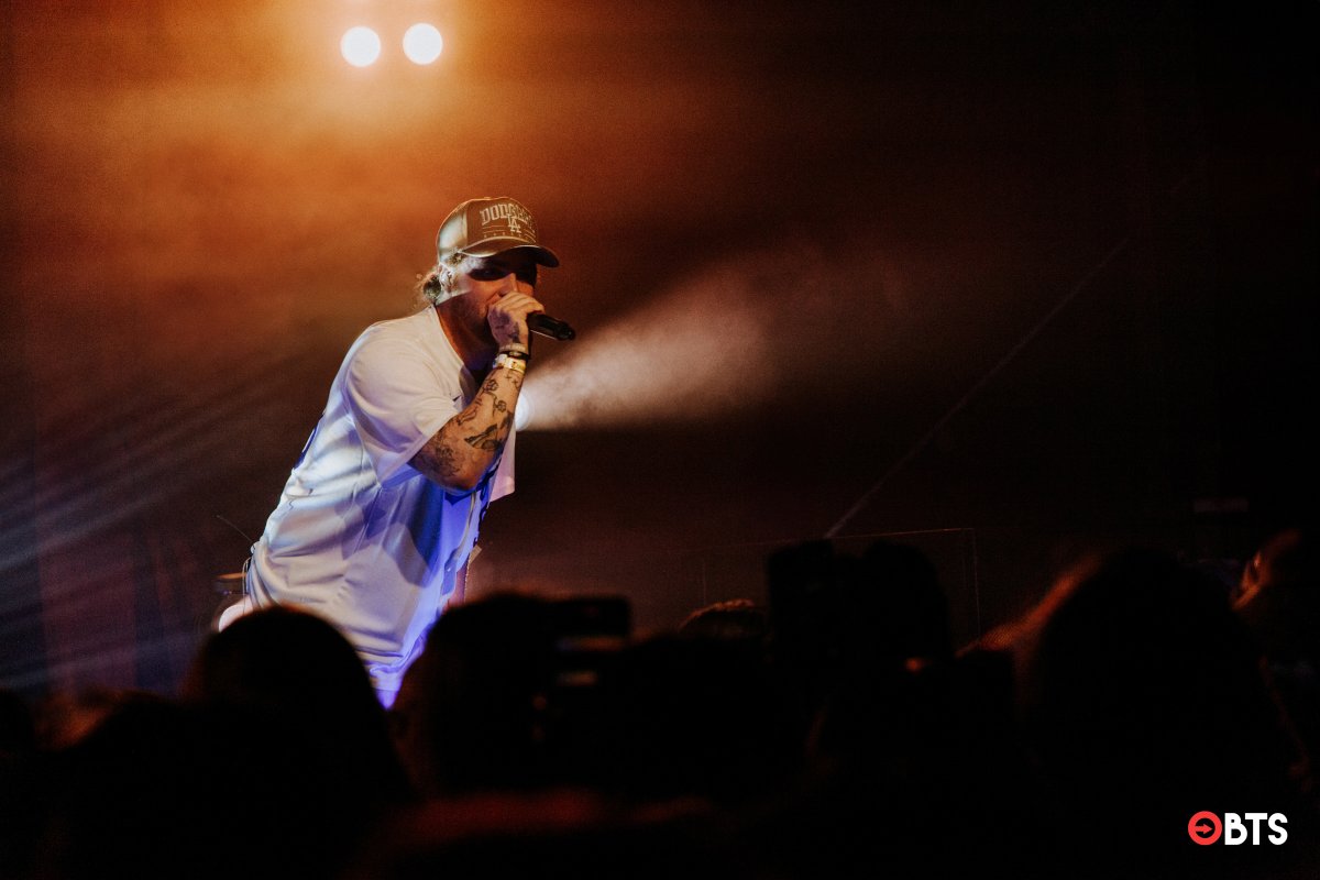 Beyond the Stage saw <a href="/alexwaarren/">Alex Warren</a> live on November 4th in Los Angeles, California, and we have the photos and review for you! Check it out now on our website btsmag.co/3NYCcuR