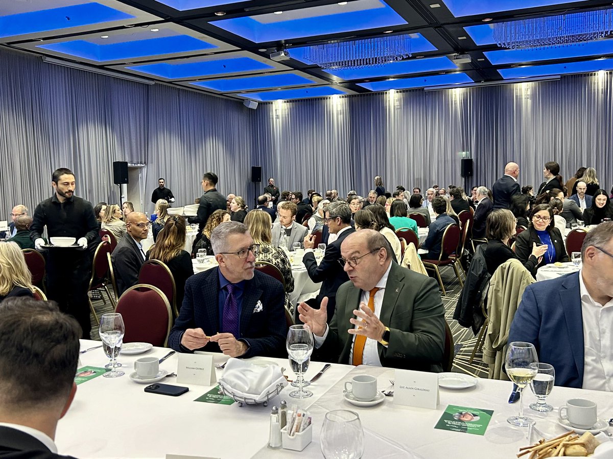 Luc-Alain Giraldeau (@luc_alain) on Twitter photo Ravi d’avoir été au <a href="/corim_mcfr/">CORIM</a> en présence de M. Pallage recteur à <a href="/UQAM/">UQAM | Université du Québec à Montréal</a> qui présentait sur le thème «L’#université : moteur de développement et pilier de la #démocratie». Un sujet au cœur de ma réflexion comme DG d’un établissement universitaire de #recherche et de #formation Ravi d’avoir été au <a href="/corim_mcfr/">CORIM</a> en présence de M. Pallage recteur à <a href="/UQAM/">UQAM | Université du Québec à Montréal</a> qui présentait sur le thème «L’#université : moteur de développement et pilier de la #démocratie». Un sujet au cœur de ma réflexion comme DG d’un établissement universitaire de #recherche et de #formation