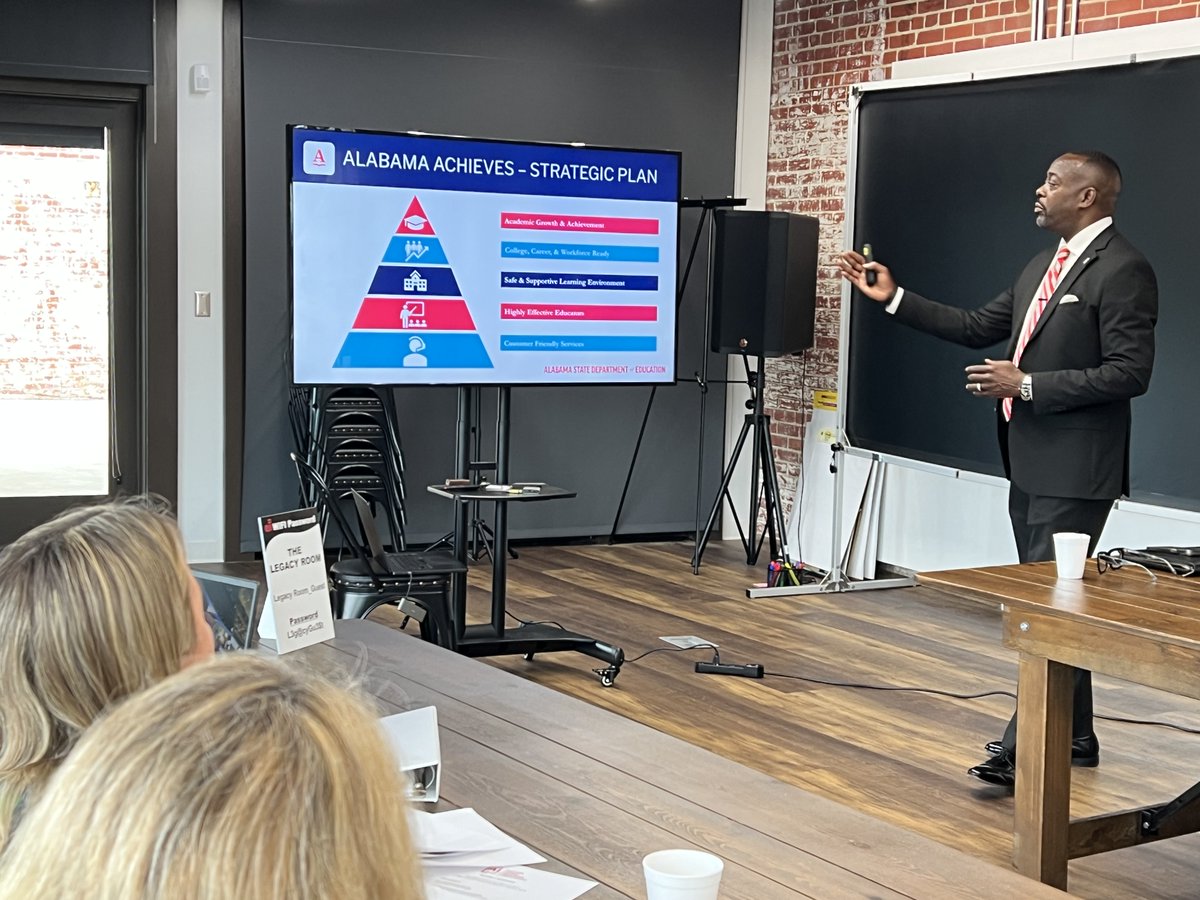 alabamaschoolpr's tweet photo. FALL MEETING HIGHLIGHTS🍂💯: Today, the Alabama School Public Relations Association gathered at the Legacy Room in Montgomery for the 2024 Fall Quarterly Meeting—and what an impactful day it was!
Go to the #ALSPRA Facebook page to see and learn more! https://t.co/lI8iWGMCap