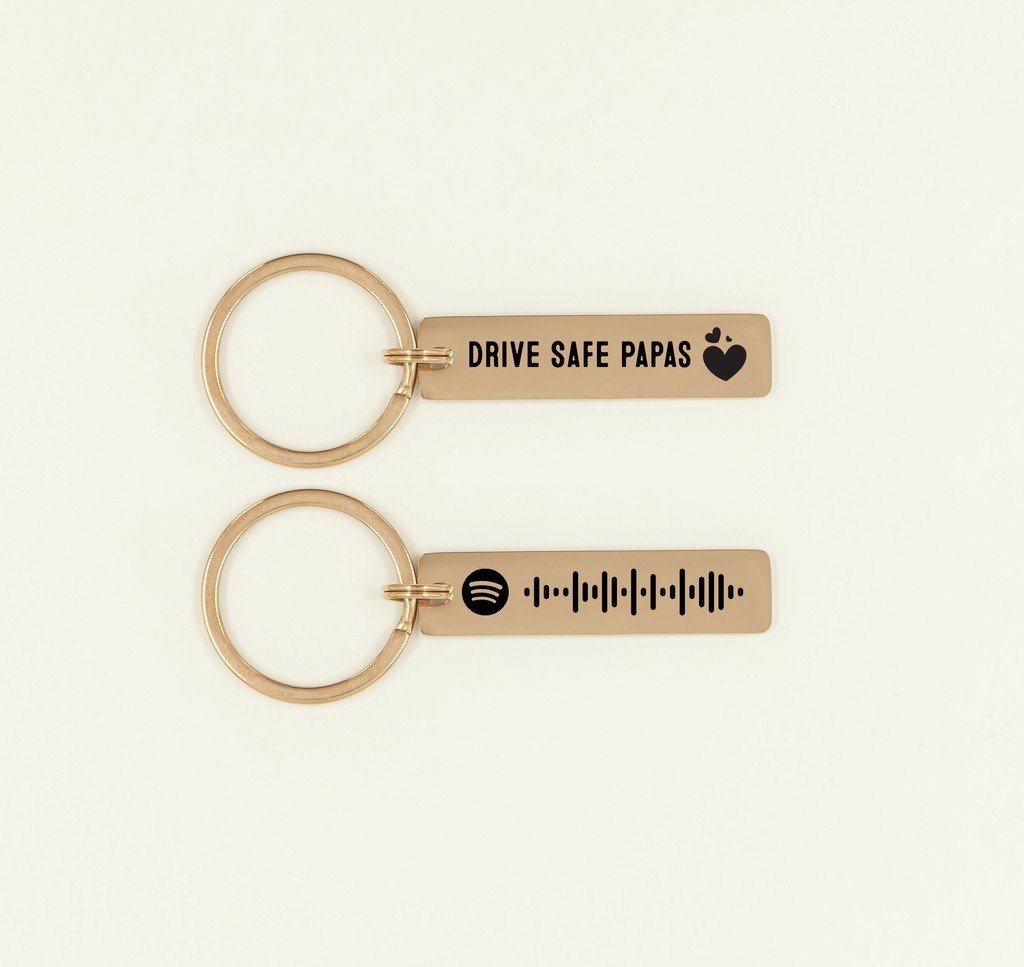 BuddiesCollars's tweet image. Personalized Keychain?
.
Order Now: BuddiesCollars.com
.
#PersonalizedKeychain
#CustomKeychain
#UniqueKeychains
#KeychainAddict
#GiftIdeas
#CustomGifts