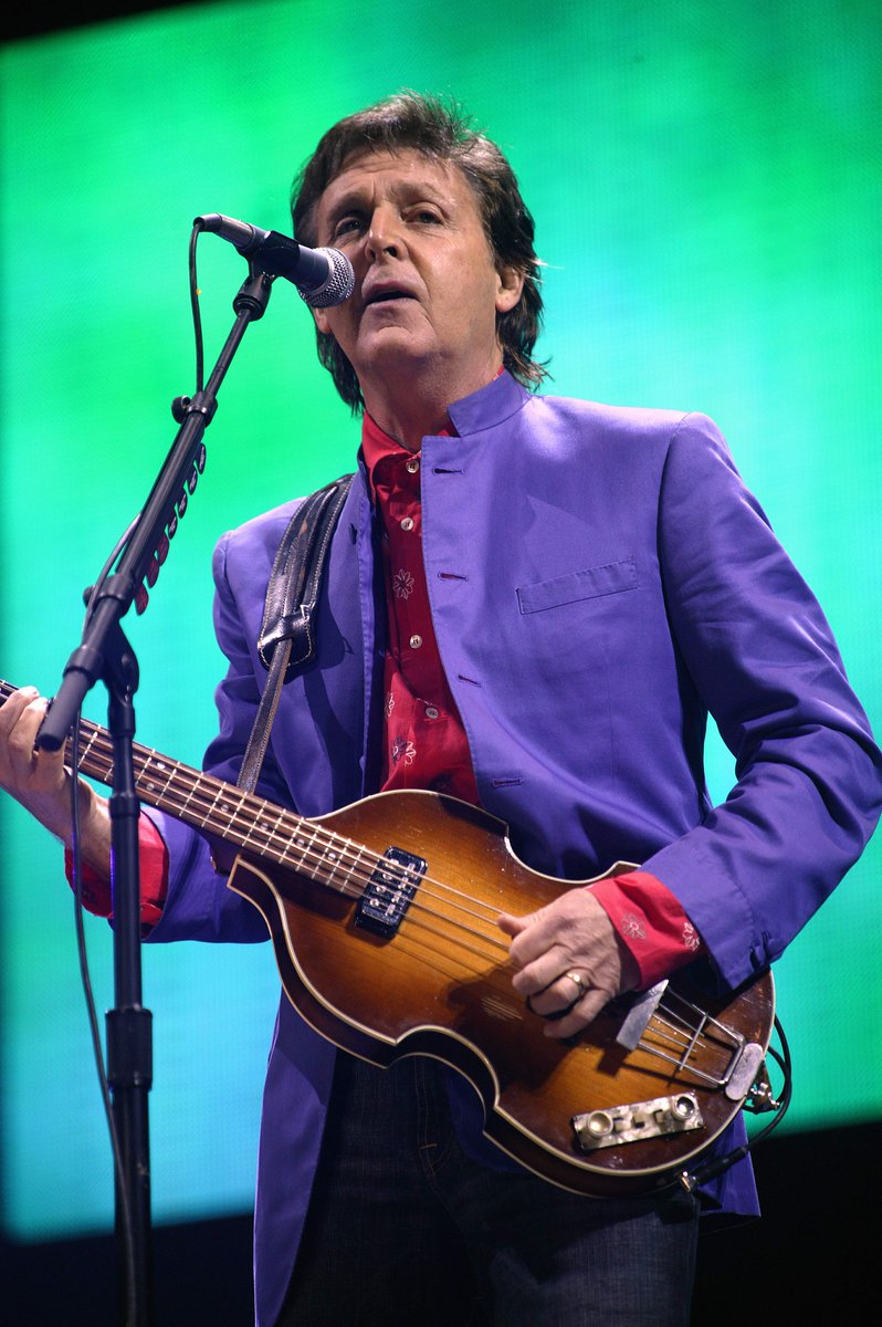 sopitasfm's tweet photo. ¿Listos para los shows de Paul McCartney? Acá te contamos más sobre la diferencia entre los conciertos que dará en solitario en el Estadio GNP Seguros y en el @coronacapital 2024: https://t.co/Tb800bLkly https://t.co/8vIA84vlOF