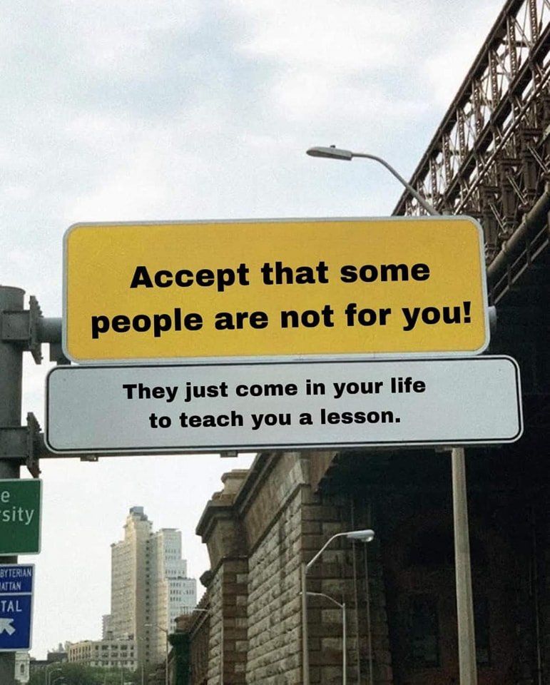 ohanxiety's tweet photo. Accept the fact https://t.co/JZImeiMYa5