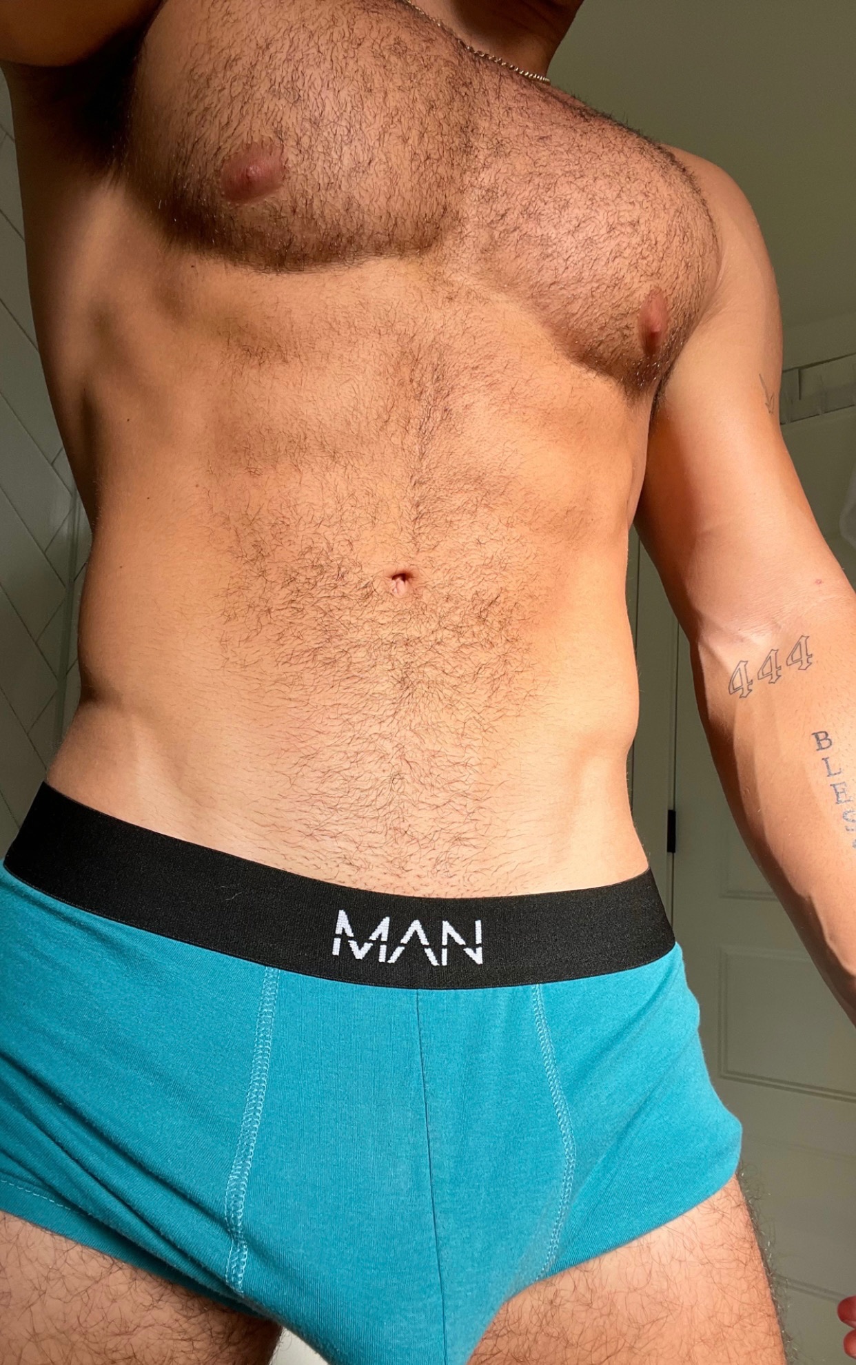 Jack Gentry on X: What a real man looks like 😏 t.co8ERSkzuUGk   X