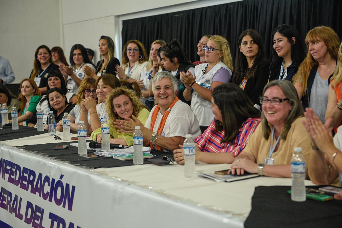 📢 PRIMER ENCUENTRO NACIONAL DE MUJERES SINDICALISTAS

💪🏻 Mujeres dirigentas de 70 sindicatos se reunieron en el Primer Encuentro Nacional de Mujeres Sindicalistas de la CGT en el predio UPCN de Ezeiza