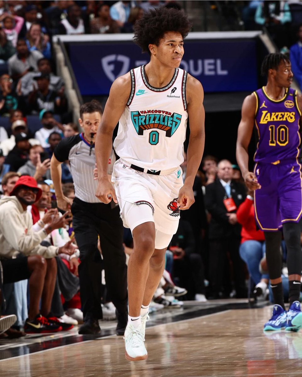 jaylenwells's tweet photo. https://t.co/DiFxN6nXVY
